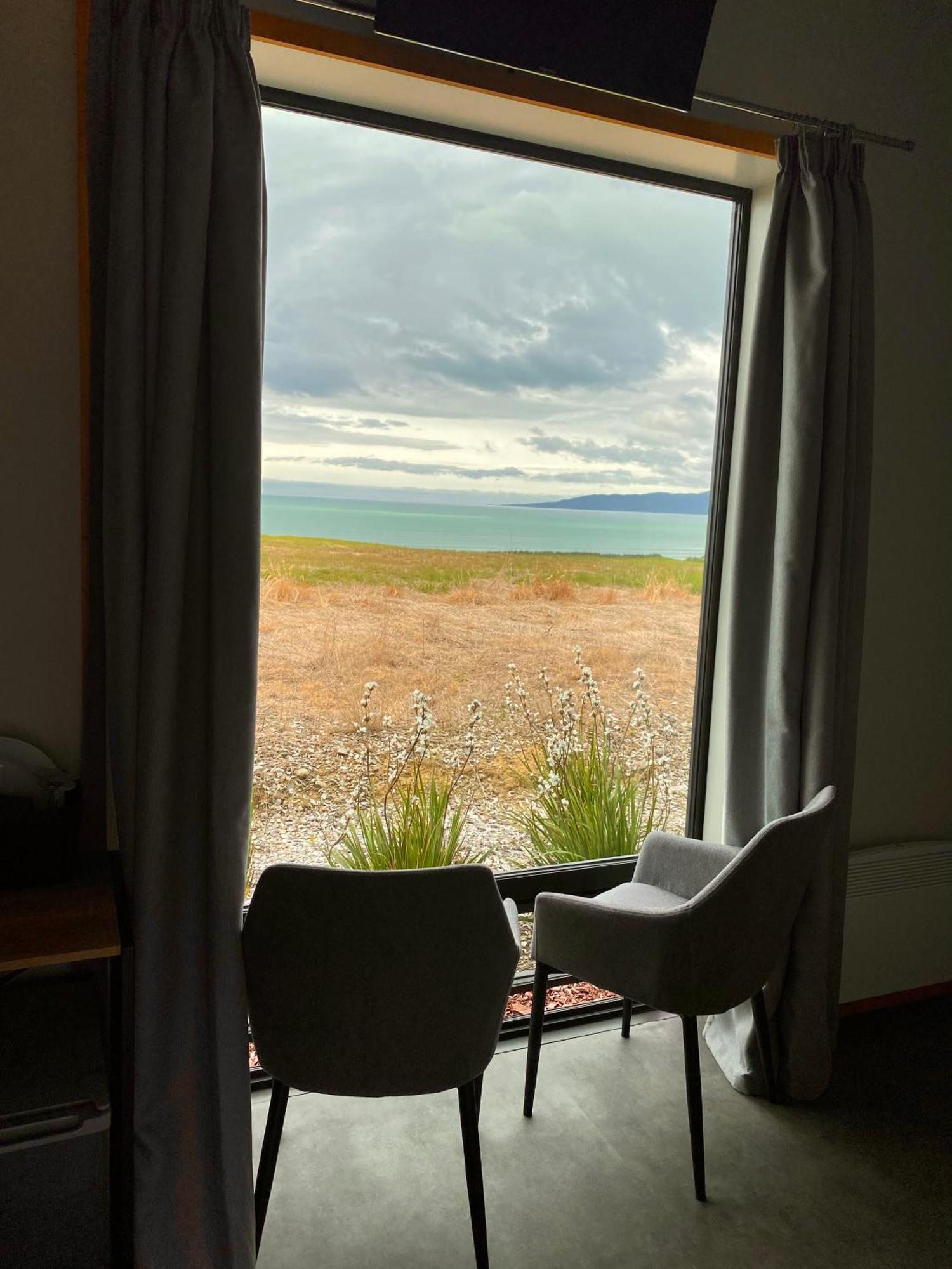 “The Cliffs” Humpridge View Motels Tuatapere Esterno foto
