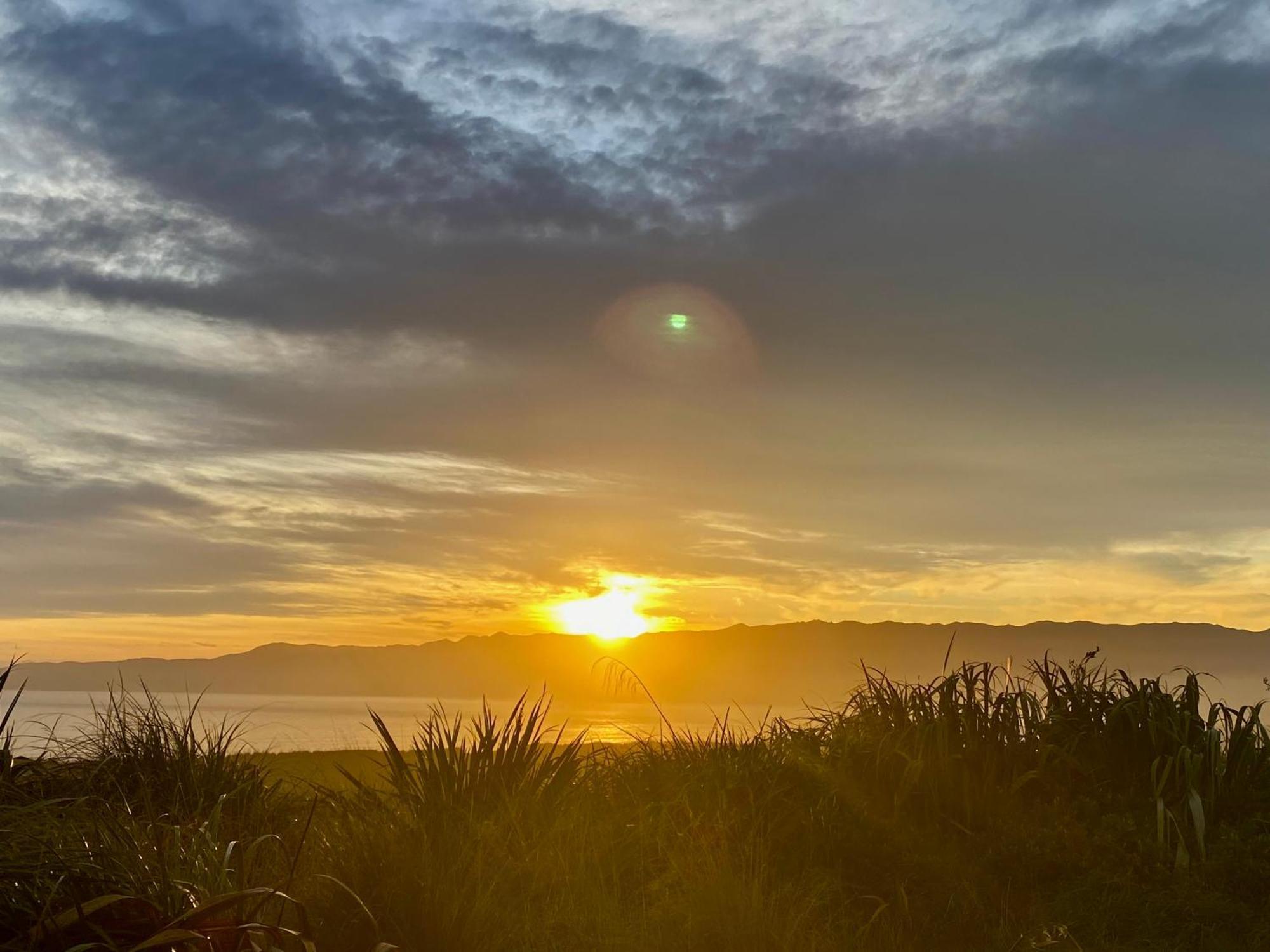 “The Cliffs” Humpridge View Motels Tuatapere Esterno foto